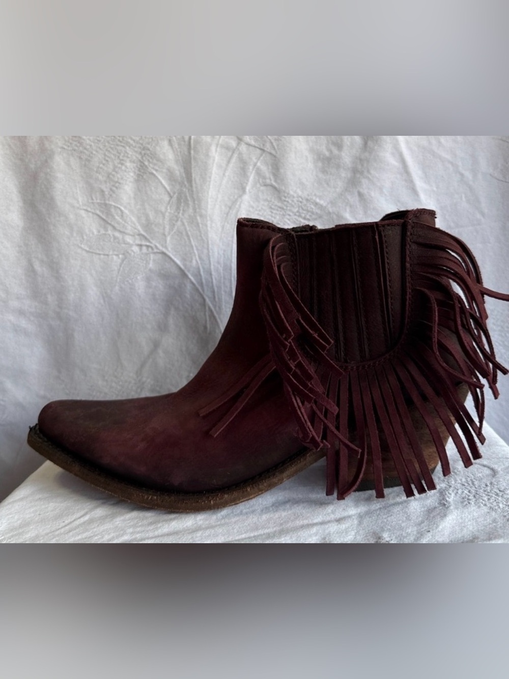 Liberty Black Fringe Ankle Cowboy Boots in Burgundy - Women Size 8 - Picture 6 of 10